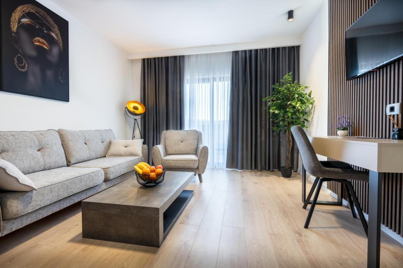 Villa Golden 네움 외부 사진