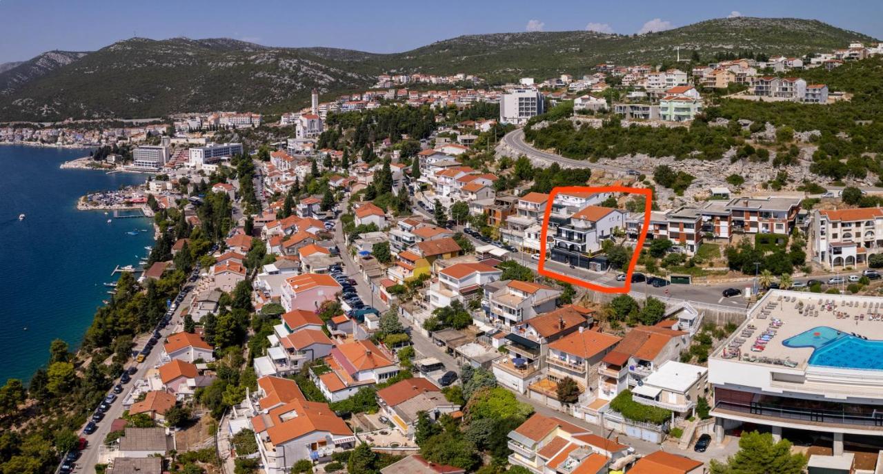 Villa Golden 네움 외부 사진