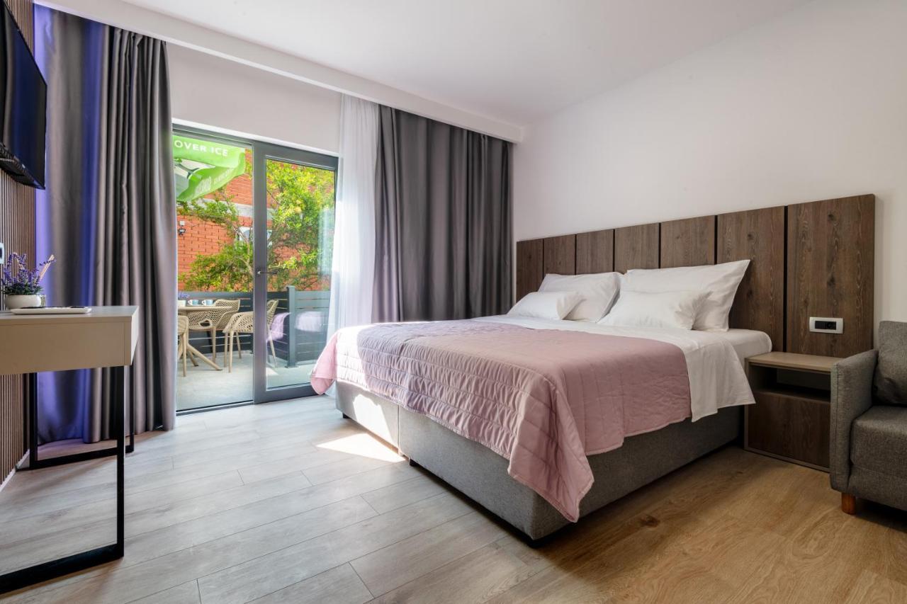 Villa Golden 네움 외부 사진
