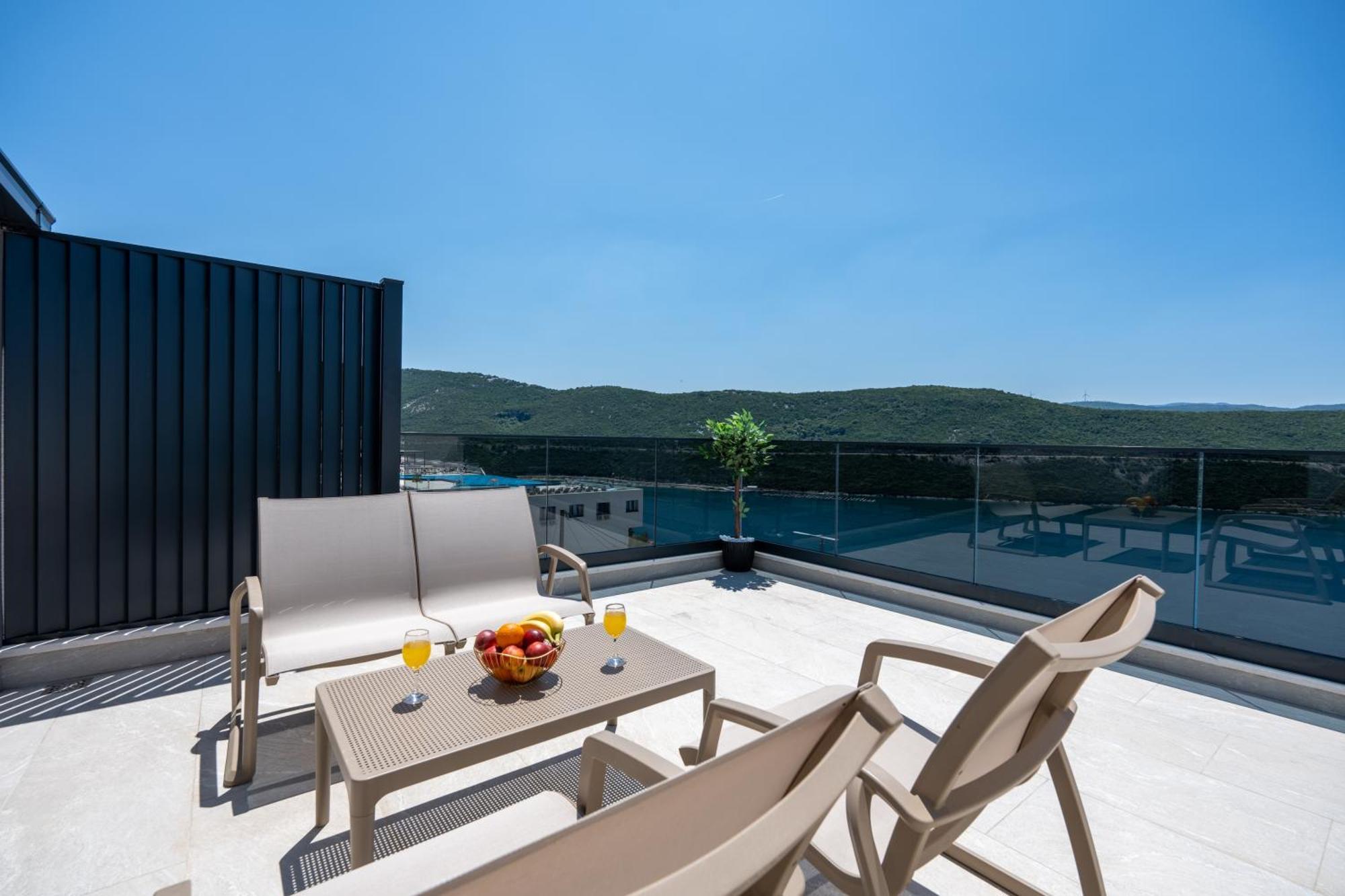 Villa Golden 네움 외부 사진